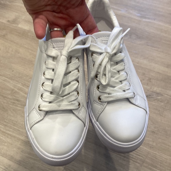 Nine West white sneakers! - Picture 3 of 5